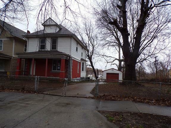 Property Photo:  529 Cypress Avenue  MO 64124 