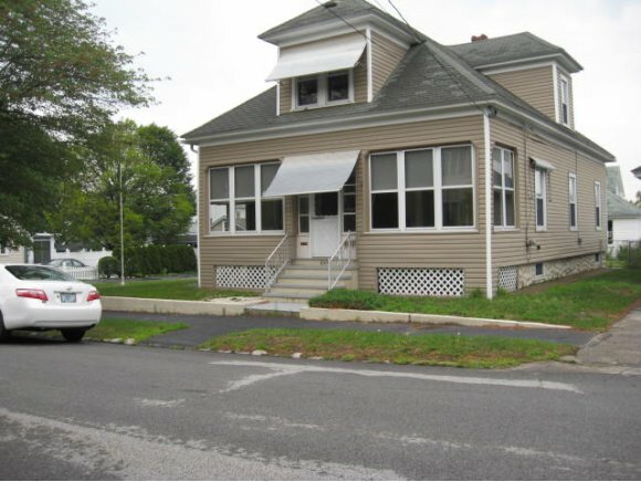 Property Photo: 640 Dix NH 03103