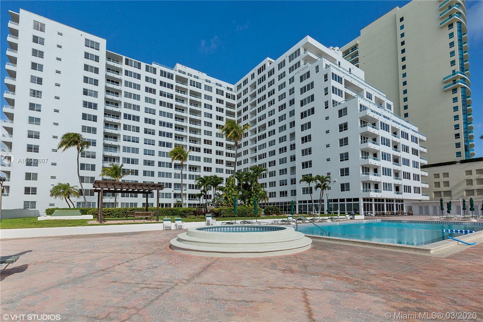 Property Photo:  5005 Collins Ave 1023  FL 33140 