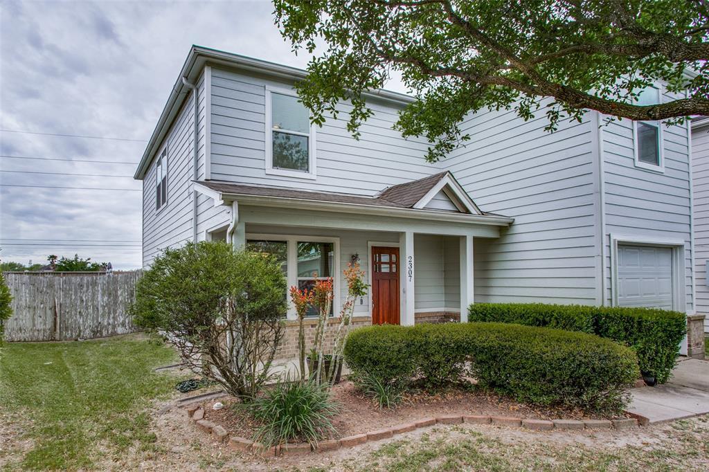 Property Photo: 2307 Emory Knoll Drive TX 77545