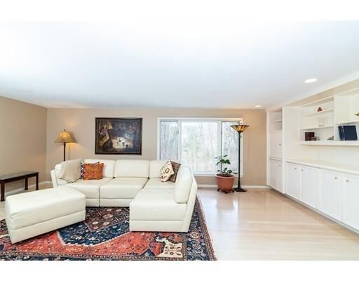 Property Photo:  16 Steepletree Ln 16  MA 01778