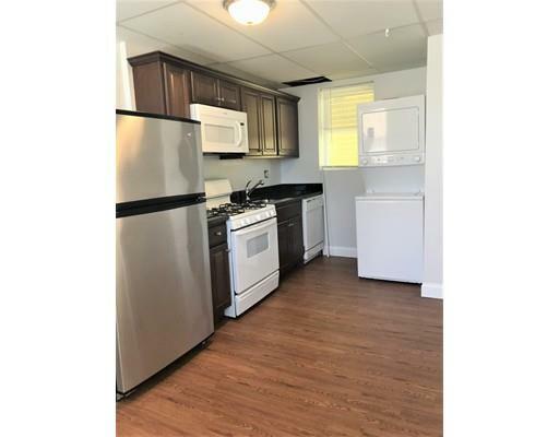 Property Photo: 198 Main Street 3R MA 02149