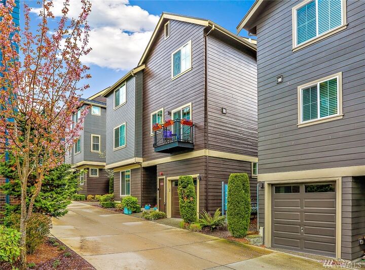 331 NE Eaton Lane  Issaquah WA 98029 photo