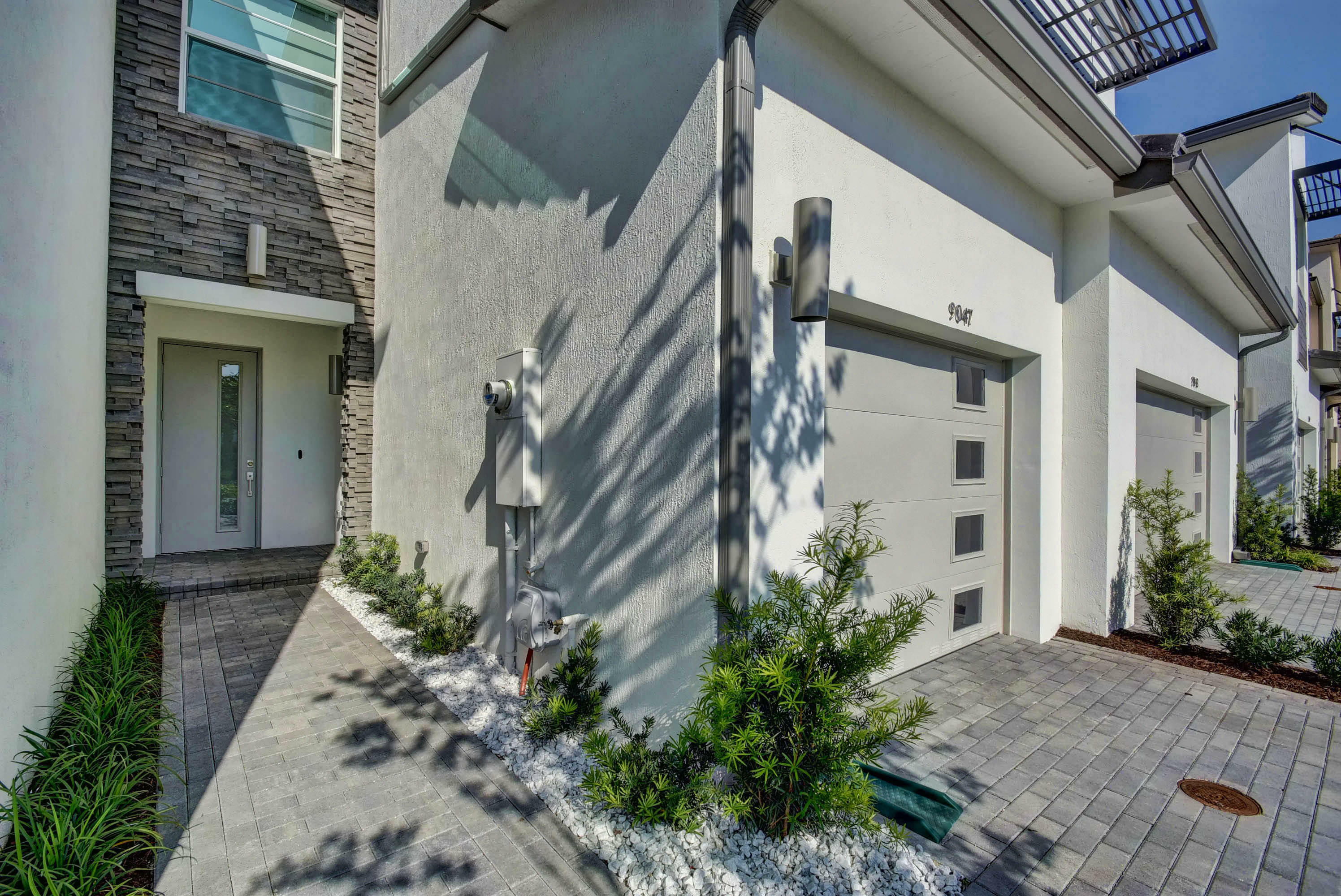 Property Photo:  9047 Kingsmoor Way  FL 33467 