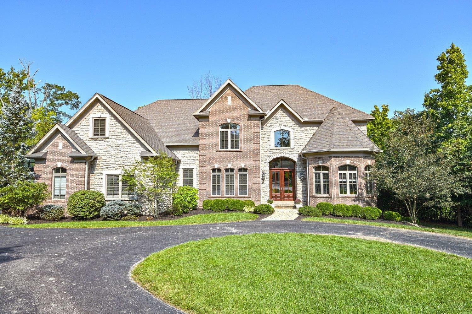 Property Photo:  8587 Concord Hills Circle  OH 45243 