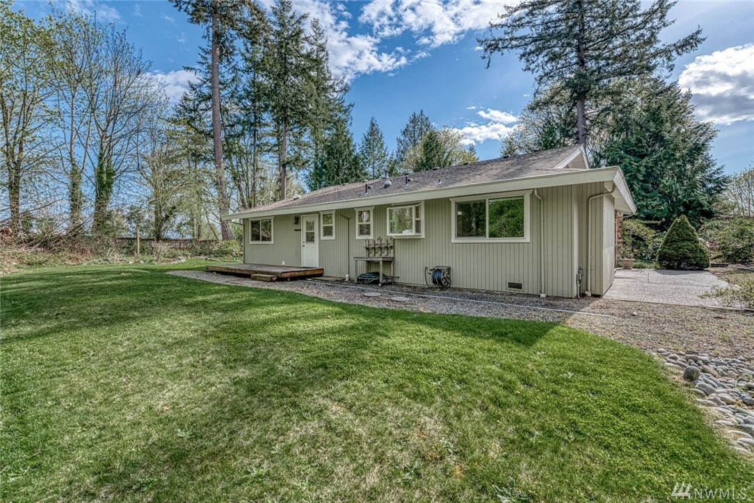 Property Photo:  4607 Dunbar Dr NW  WA 98335 