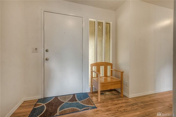 Property Photo: 4243 S 280th St WA 98001