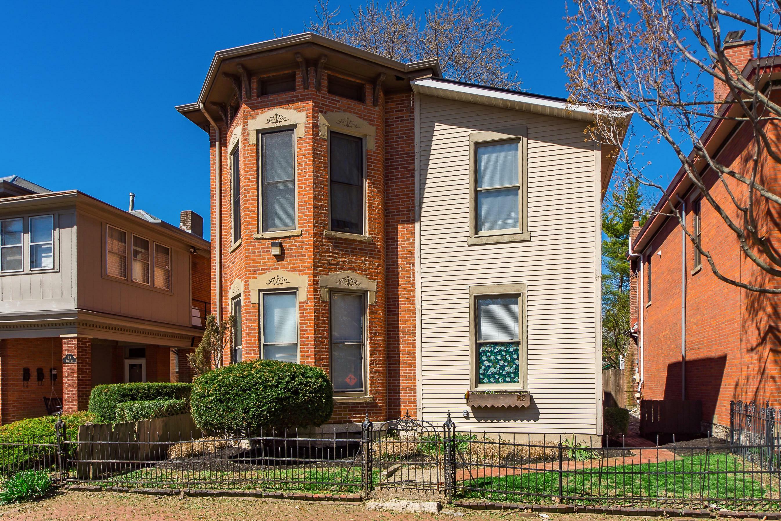 Property Photo: 82 Price Avenue OH 43201