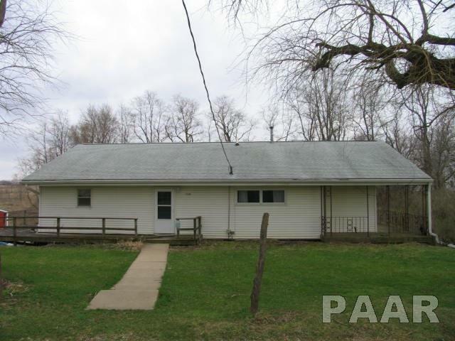 Property Photo:  1204 Lakeshore Drive  IL 61526 