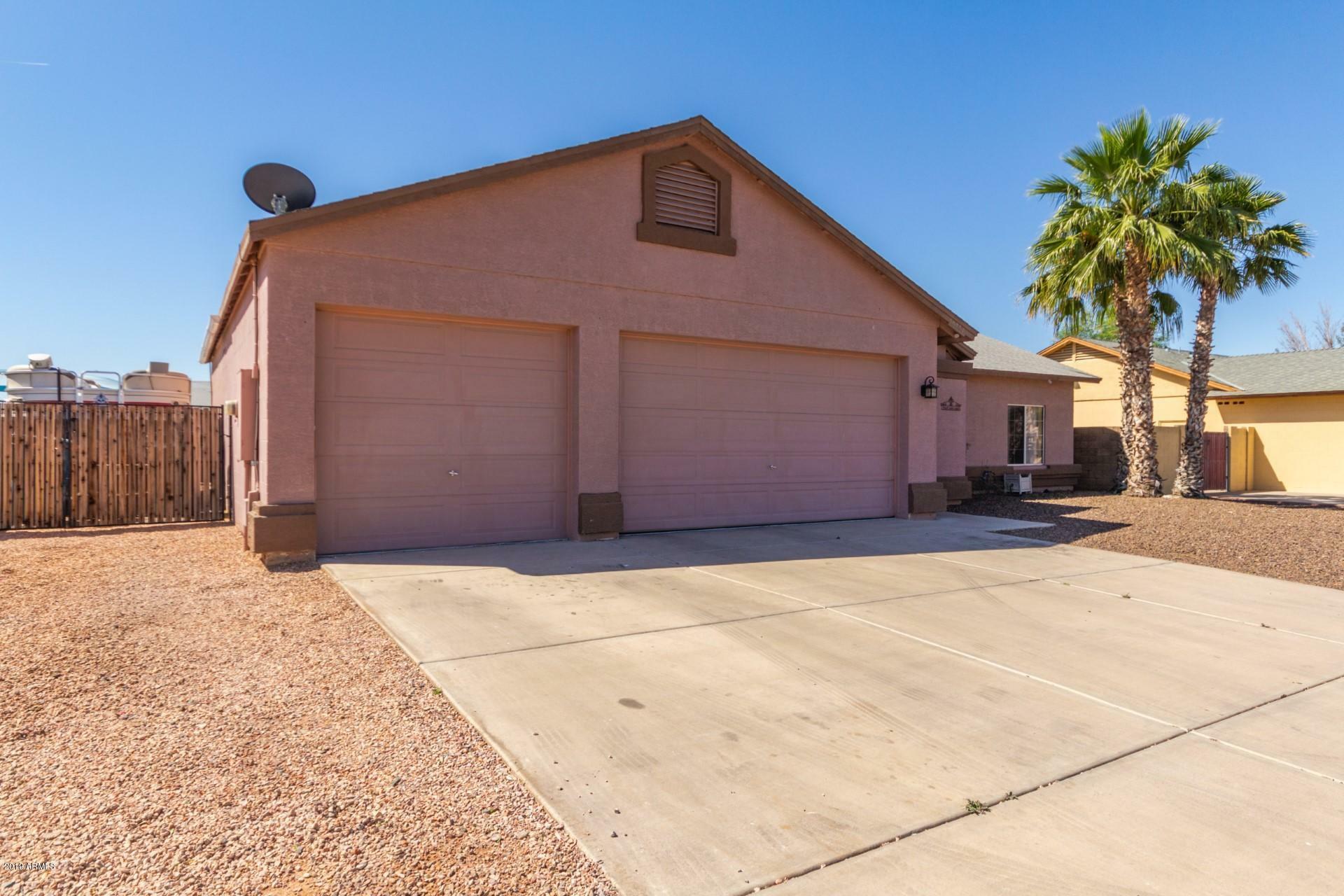 Property Photo:  10237 W Denton Lane  AZ 85307 