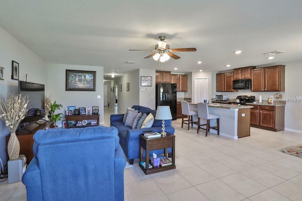 Property Photo:  10524 Standing Stone Drive  FL 33598 