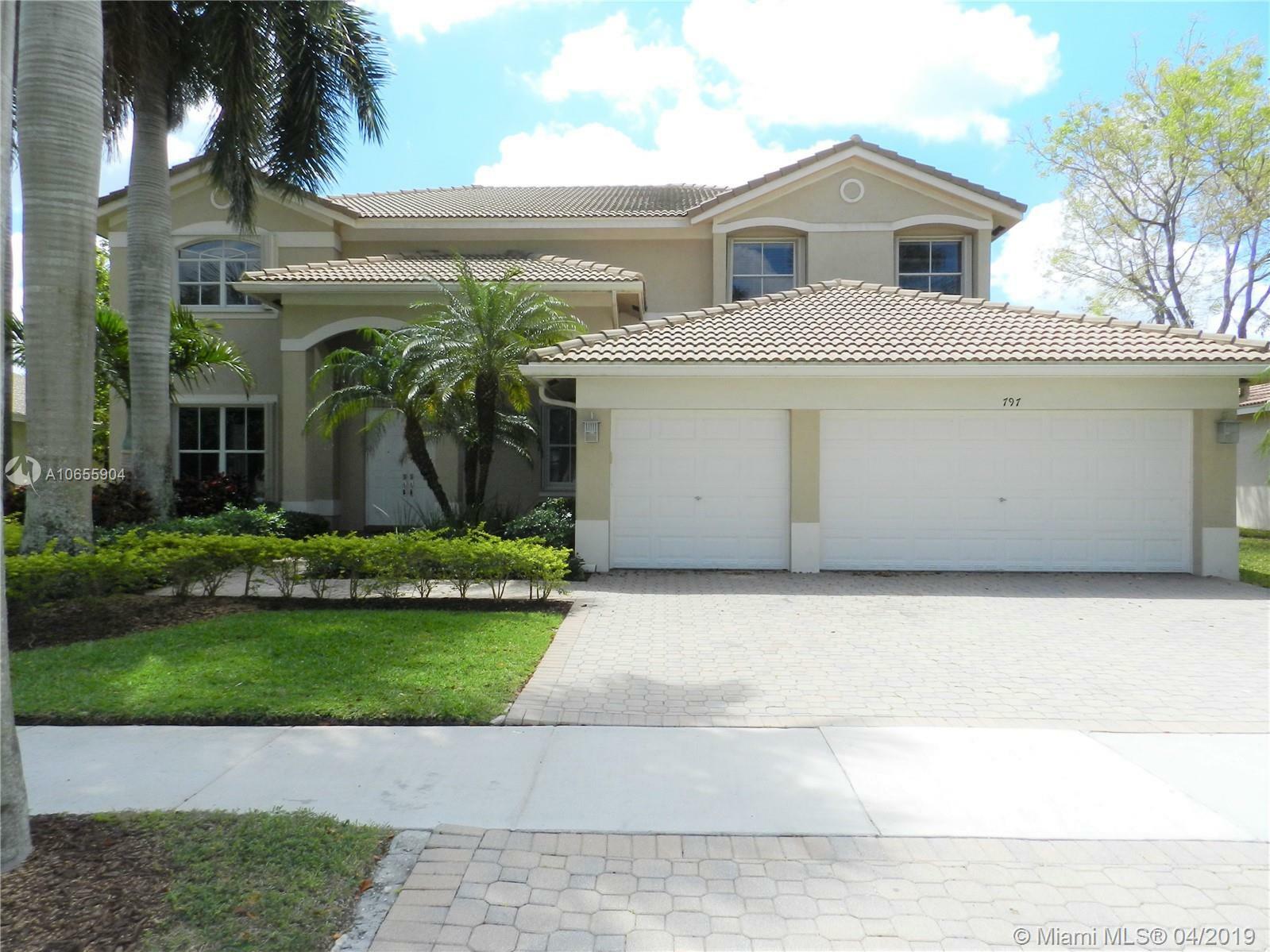 Property Photo:  797 Regal Cove Rd  FL 33327 