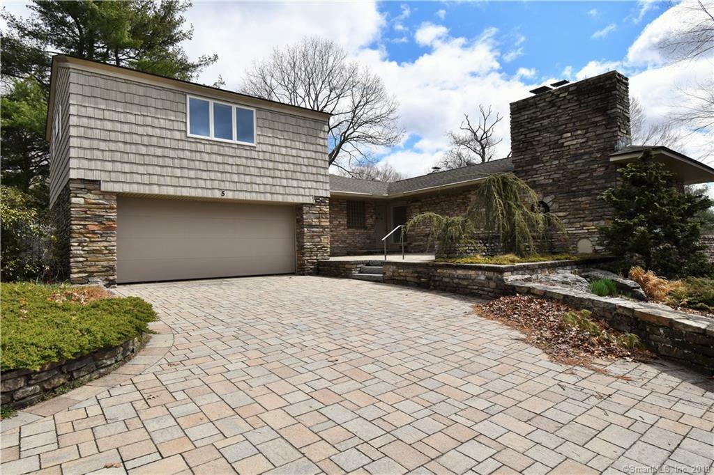 Property Photo:  5 Butternut Drive  CT 06360 