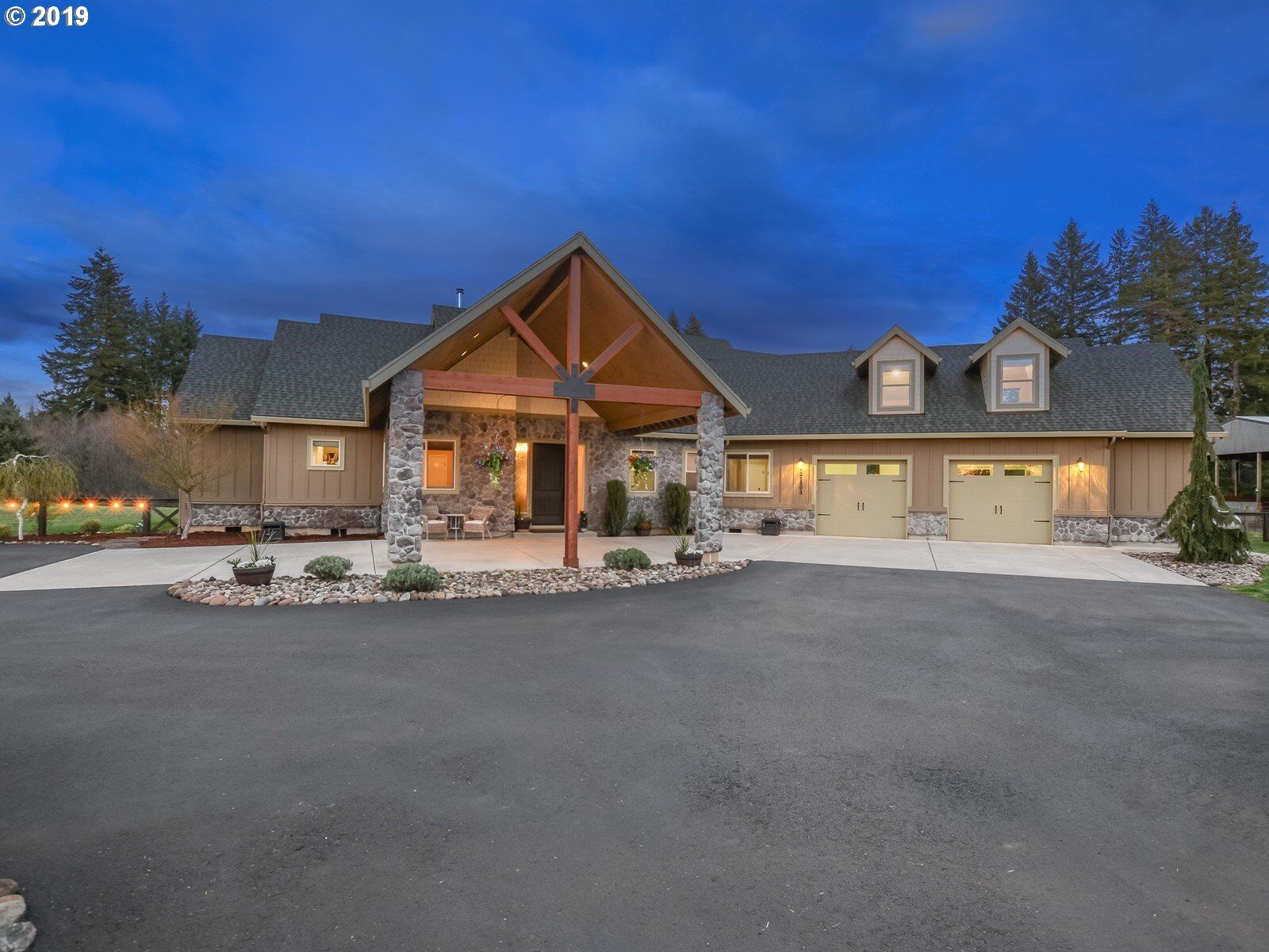 Property Photo:  21503 NE 176th St  WA 98606 