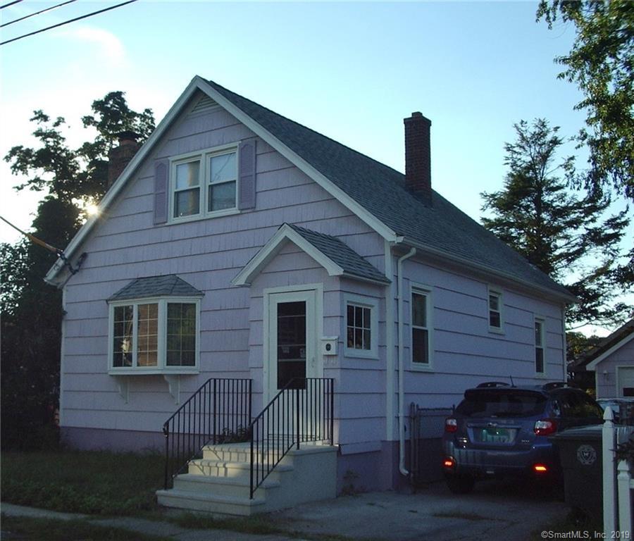 Property Photo:  47 Willow Street  CT 06460 