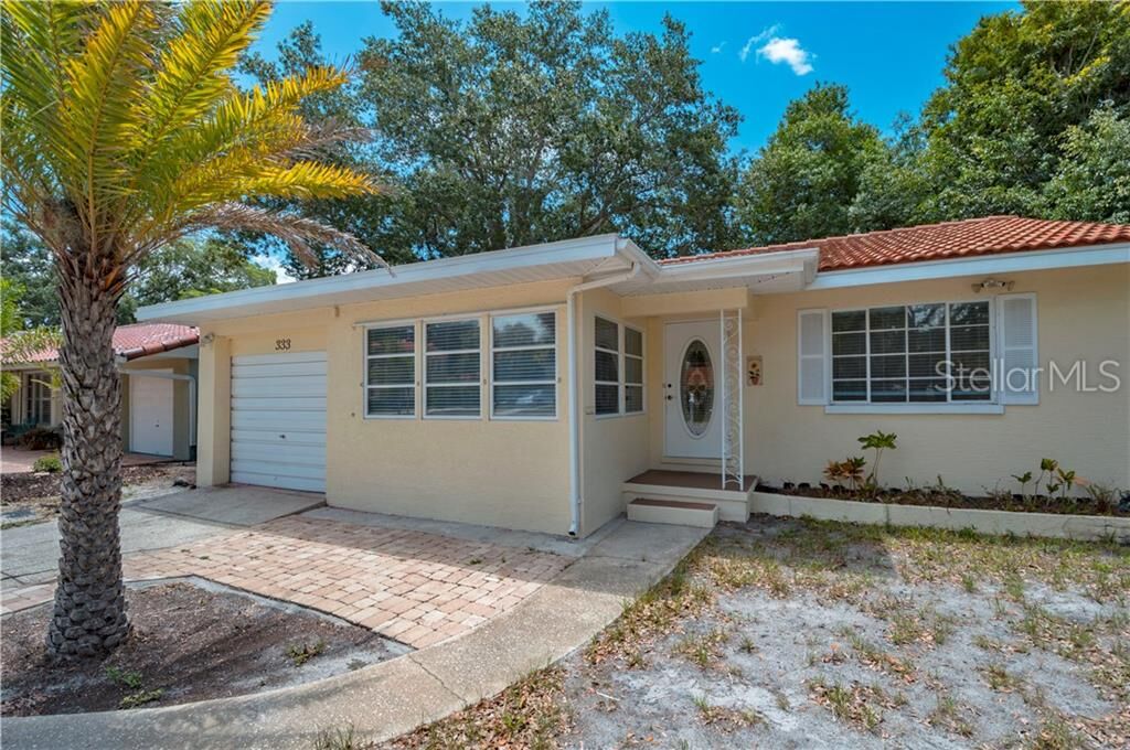 Property Photo: 333 Ponce De Leon Avenue FL 34285