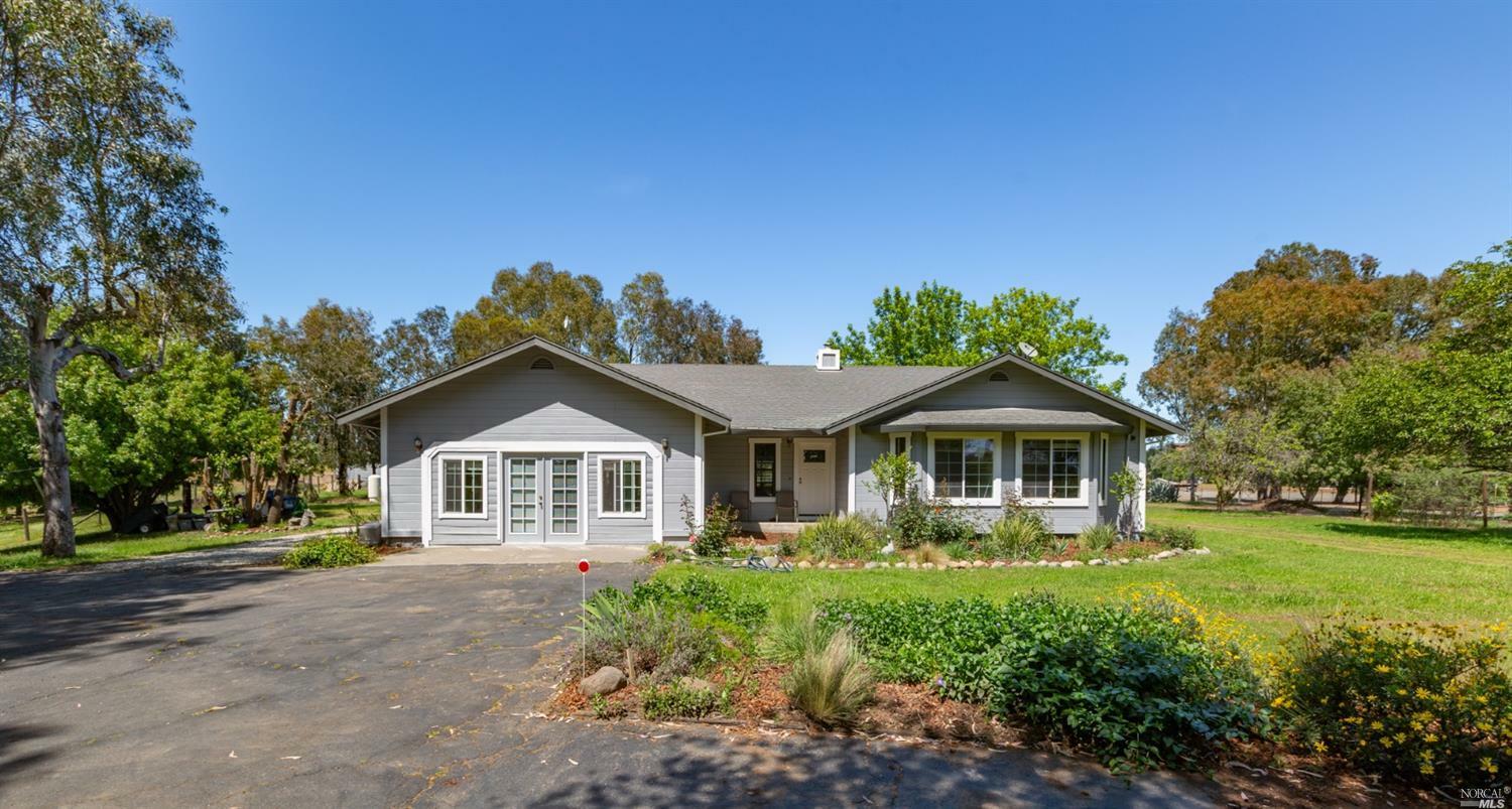 Property Photo: 4275 Peaceful Glen Road CA 95688