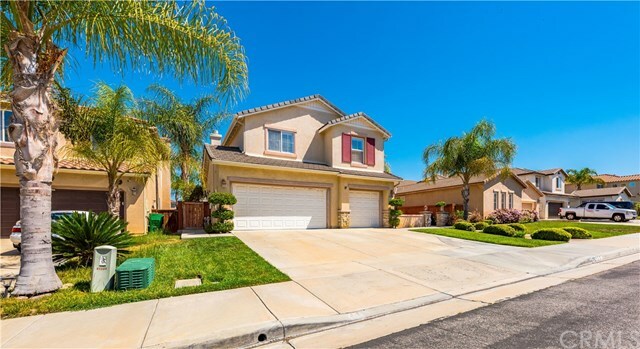 Property Photo:  40152 Grenache Court  CA 92563 