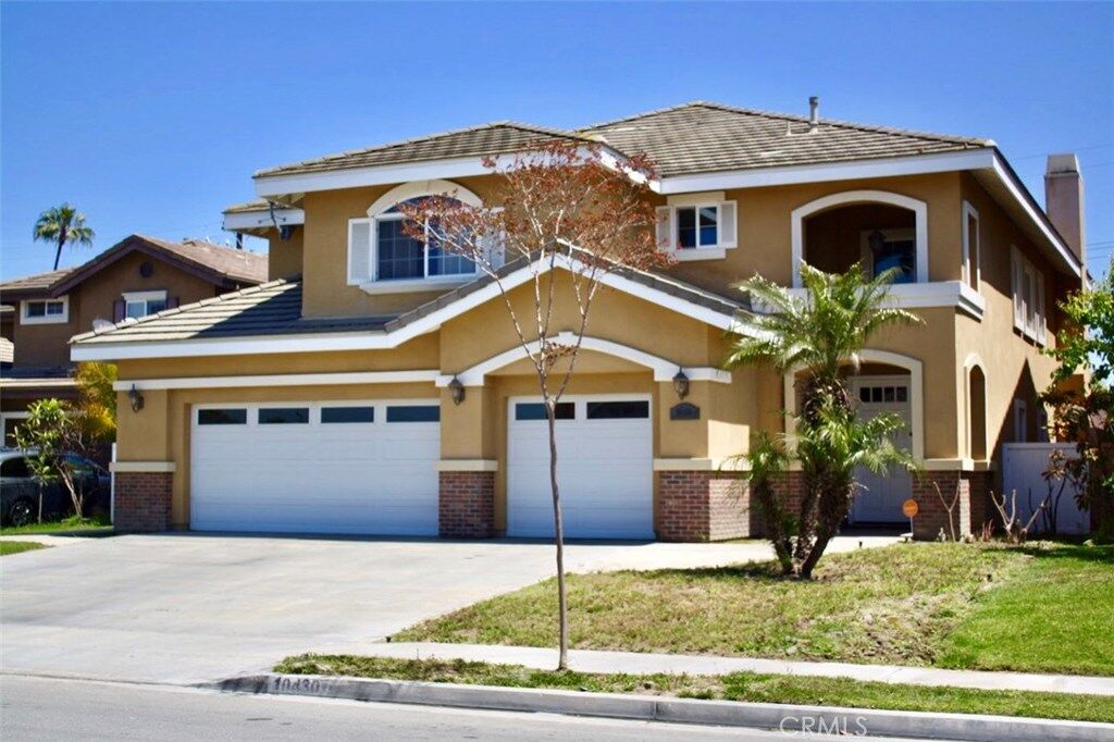 Property Photo: 10430 Rose Ann Circle CA 90630