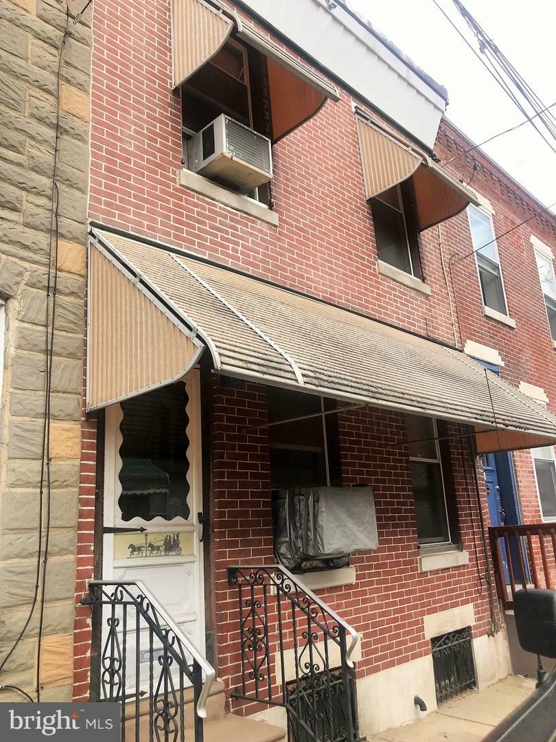 Property Photo: 1618 S Camac Street PA 19148