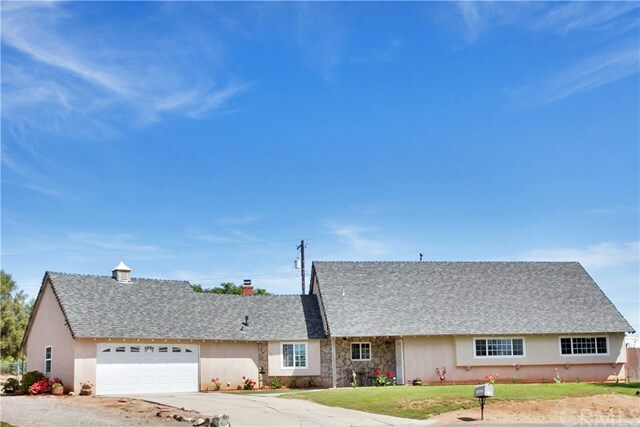 Property Photo:  2311 Indian Horse Drive  CA 92860 