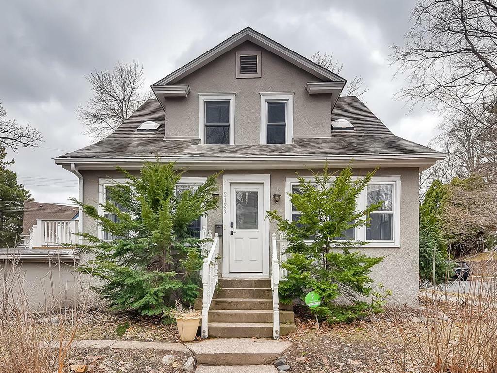 Property Photo:  2123 Hawthorne Avenue  MN 55405 