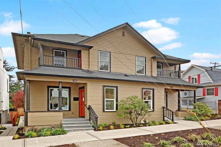 211 16th Ave  Seattle WA 98122 photo