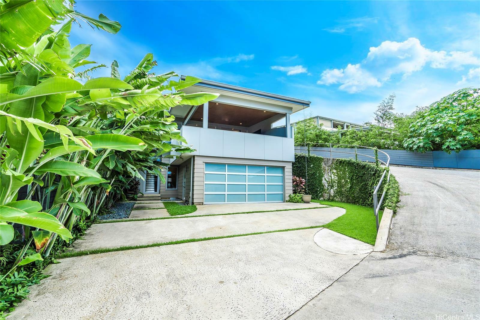 Property Photo:  47-407 Kamehameha Highway  HI 96744 