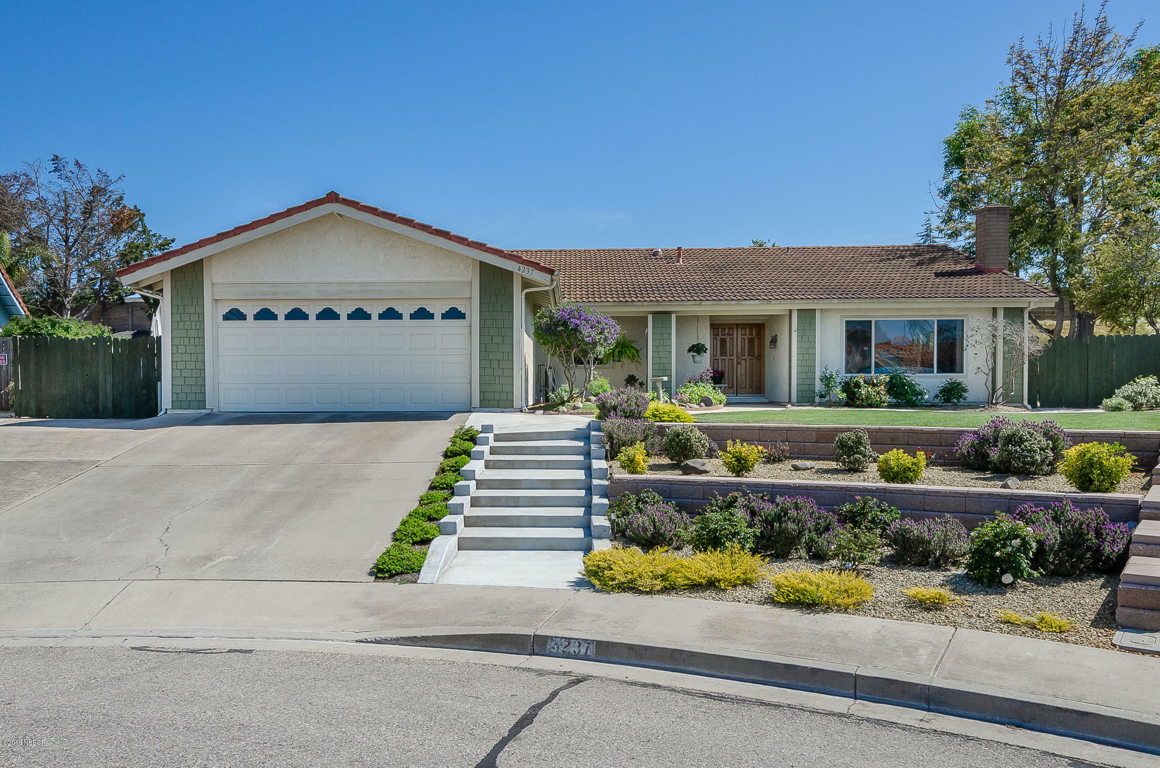 Property Photo:  4237 Plumeria Court  CA 93455 