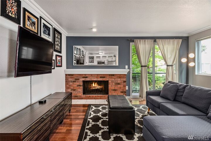 Property Photo:  1752 NW 57th St 2  WA 98107 