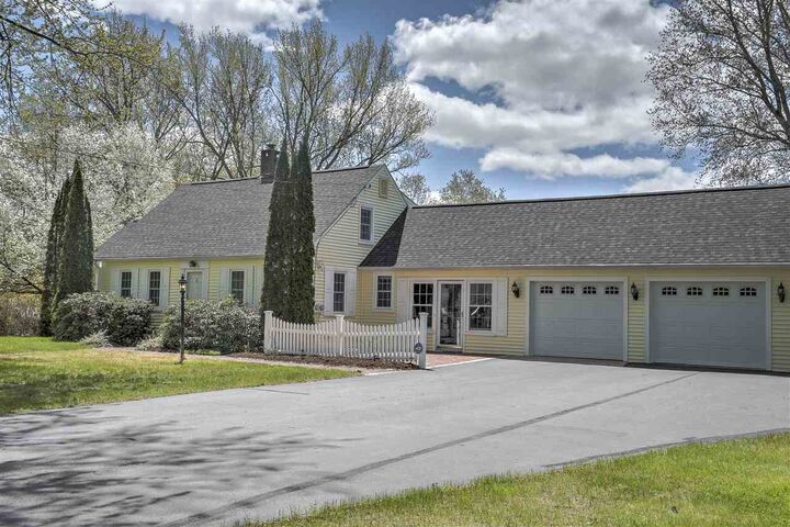 Property Photo: 94 Hurricane Road NH 03431