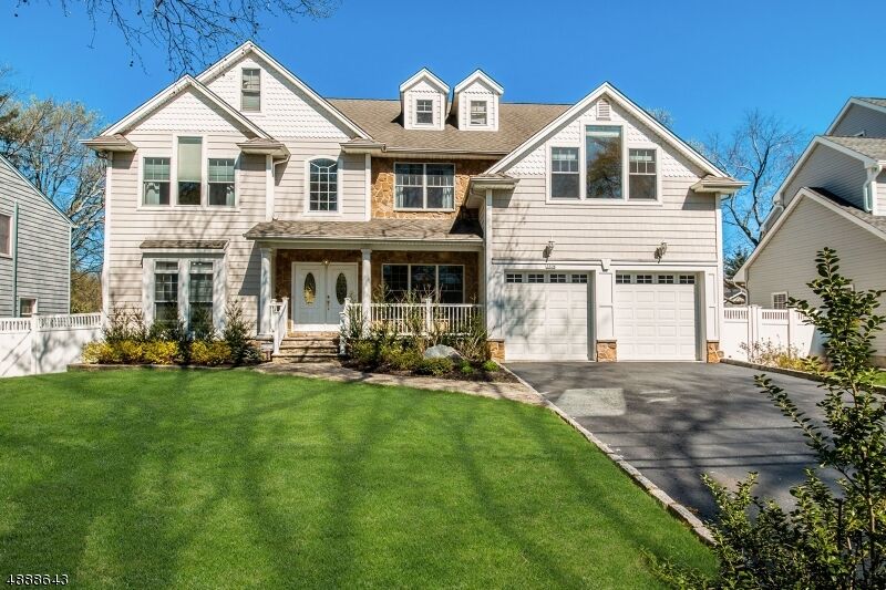 Property Photo: 2326 Longfellow Ave NJ 07076