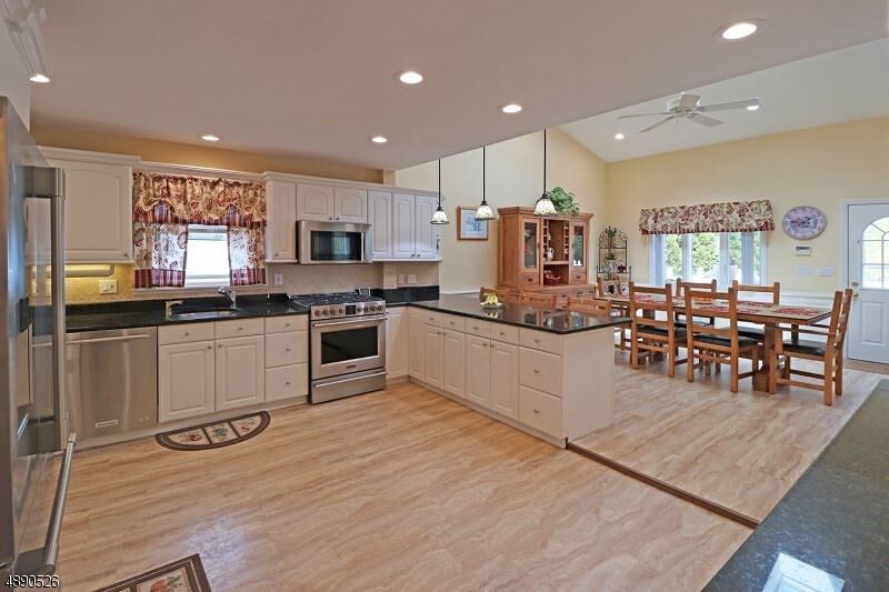 Property Photo:  98 Overlook Ave  NJ 07936 