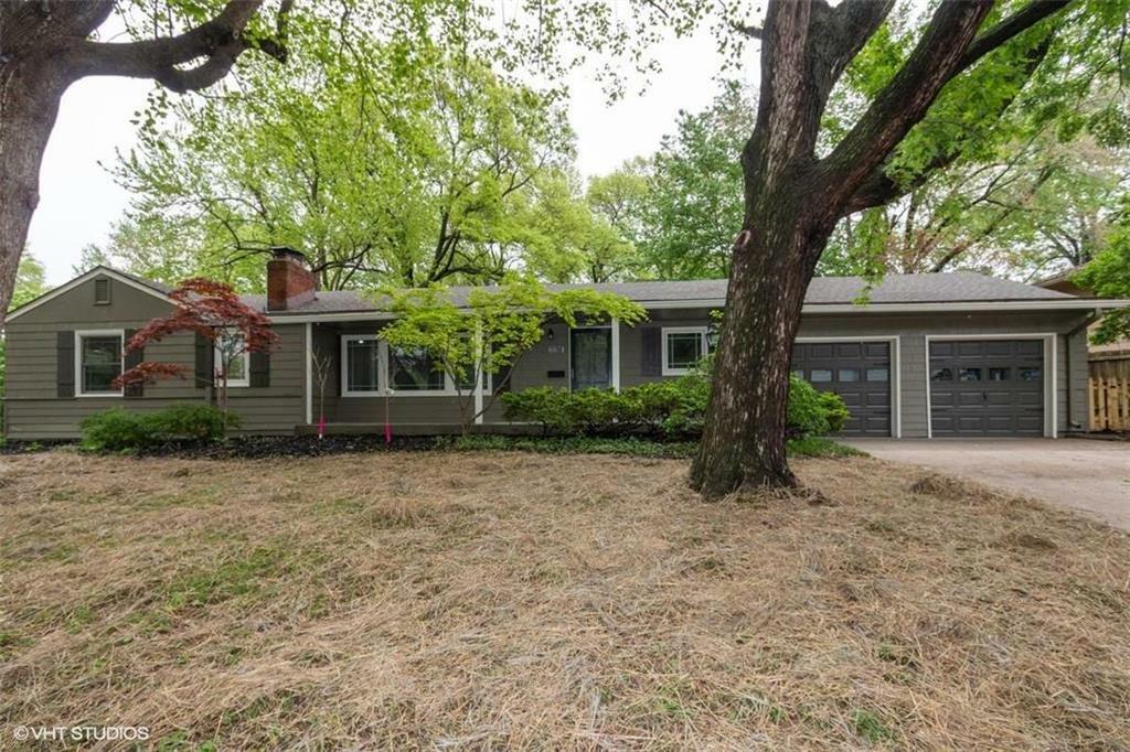 Property Photo:  6601 Riggs Street  KS 66202 