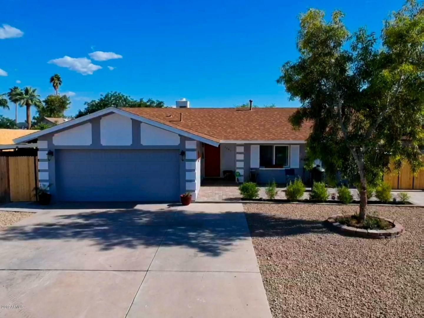 Property Photo:  3201 W Acoma Drive  AZ 85053 