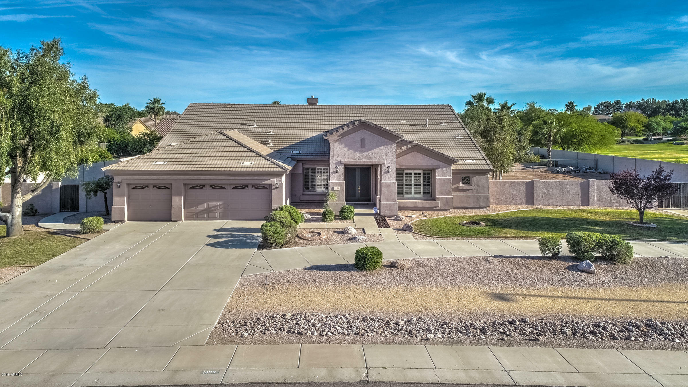 Property Photo:  1493 E Mesquite Street  AZ 85296 