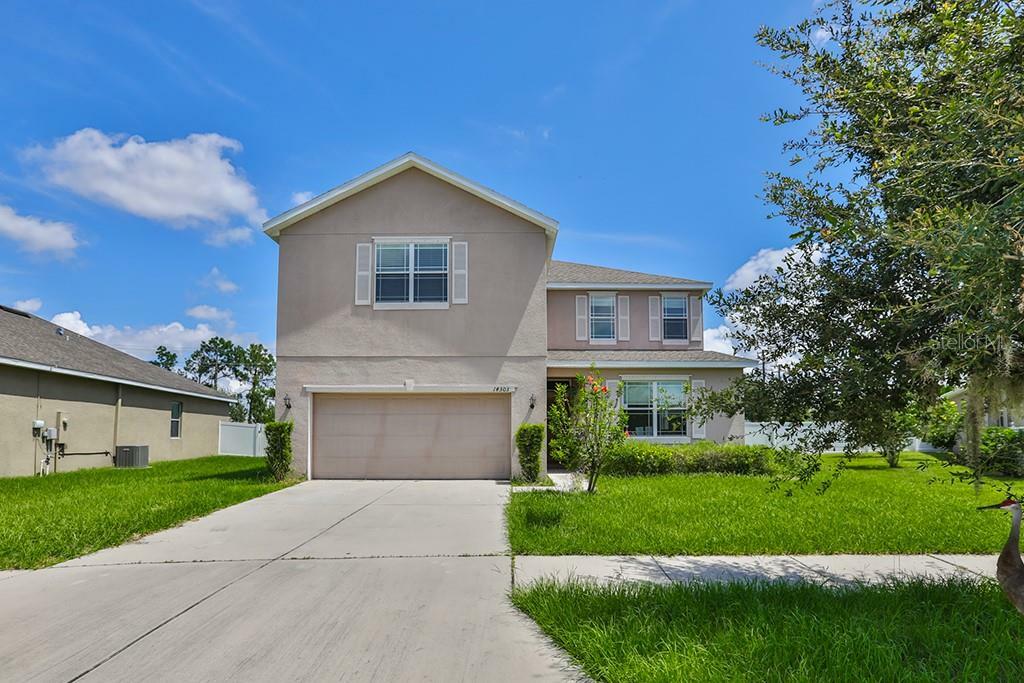 Property Photo:  14303 Alistar Manor Drive  FL 33598 