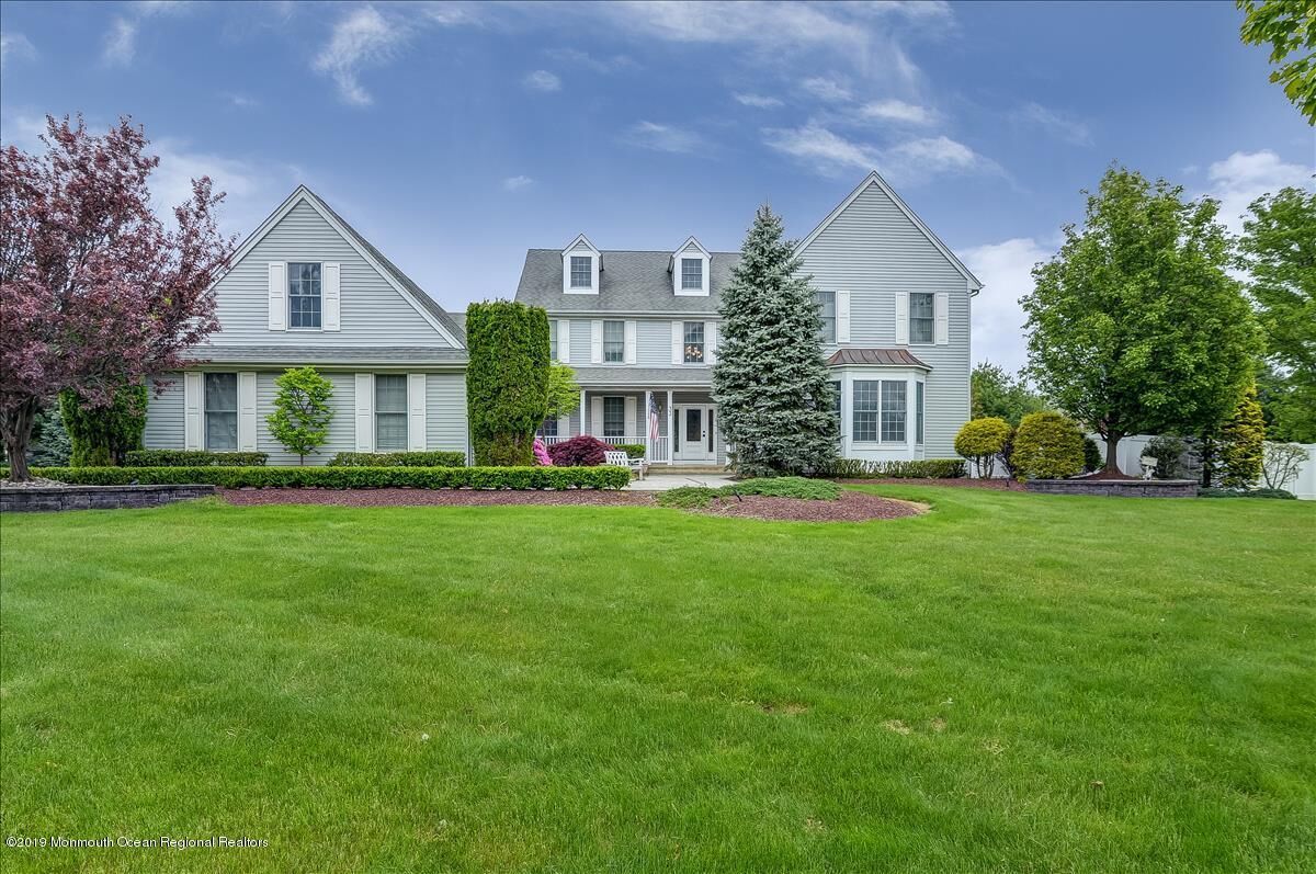 Property Photo:  33 Coleridge Drive  NJ 07746 