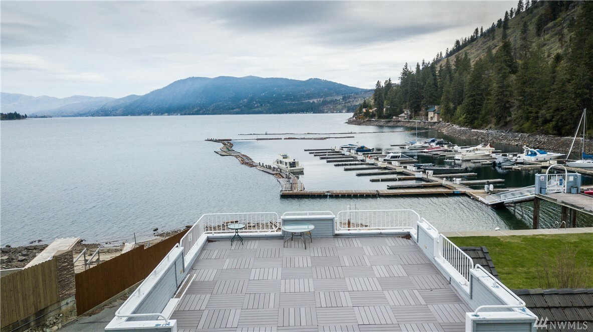 Property Photo:  11415 S Lakeshore Rd 20  WA 98816 