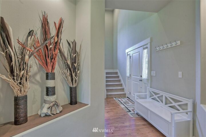 Property Photo: 10118 162nd Avenue NE A WA 98052