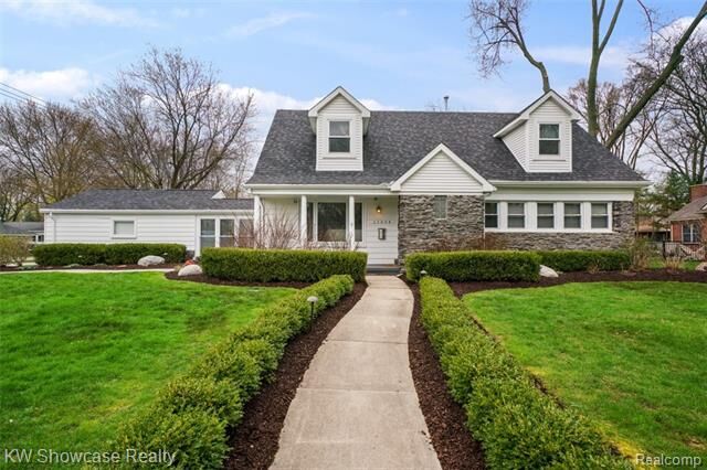 17426 Locherbie Ave  Beverly Hills Vlg MI 48025 photo