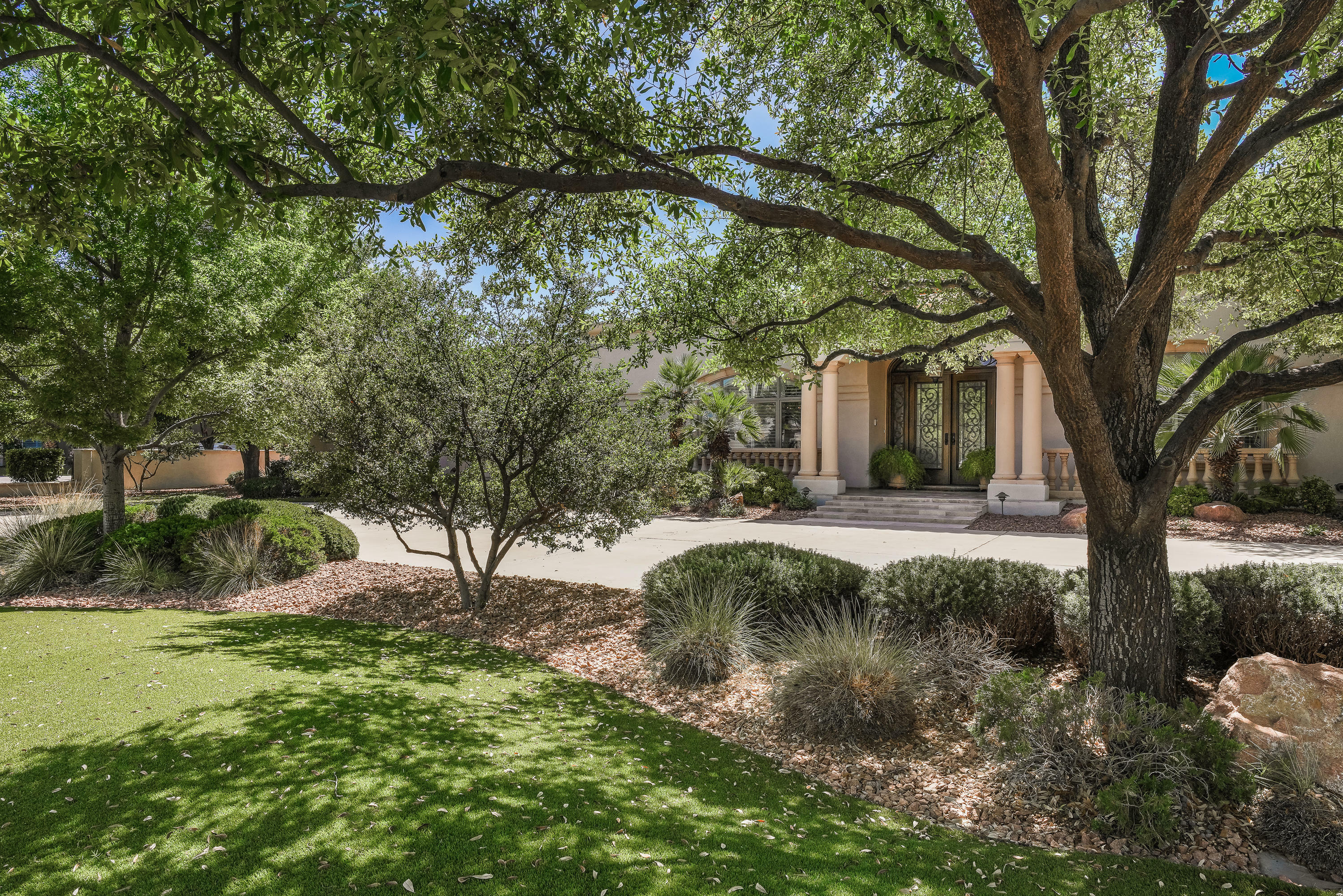 Property Photo:  330 Wild Willow Dr  TX 79922 