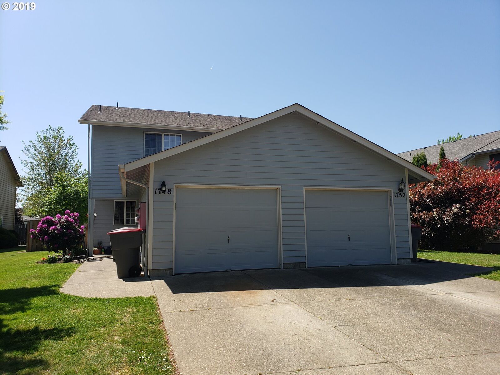 Property Photo:  1748 SW Fellows St  OR 97128 