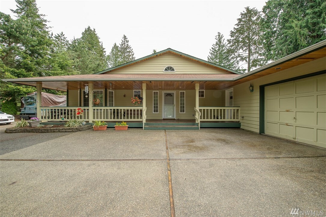 Property Photo:  3602 220th St SE  WA 98021 