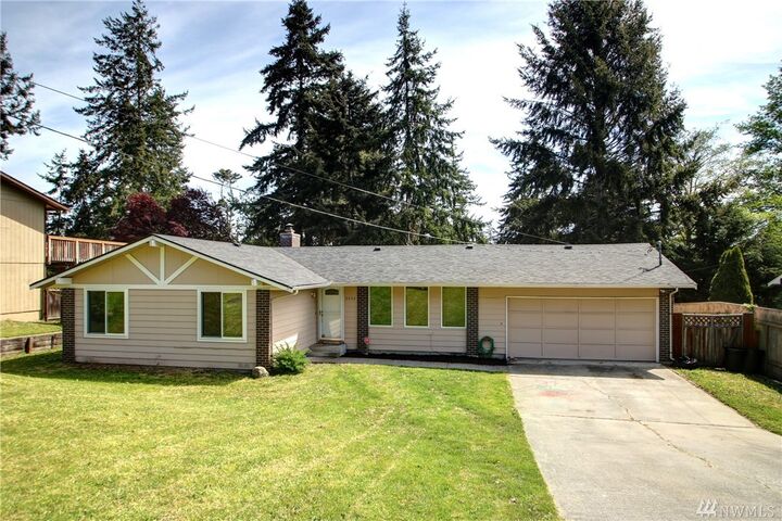 2432 Hemenway Place  Oak Harbor WA 98277 photo