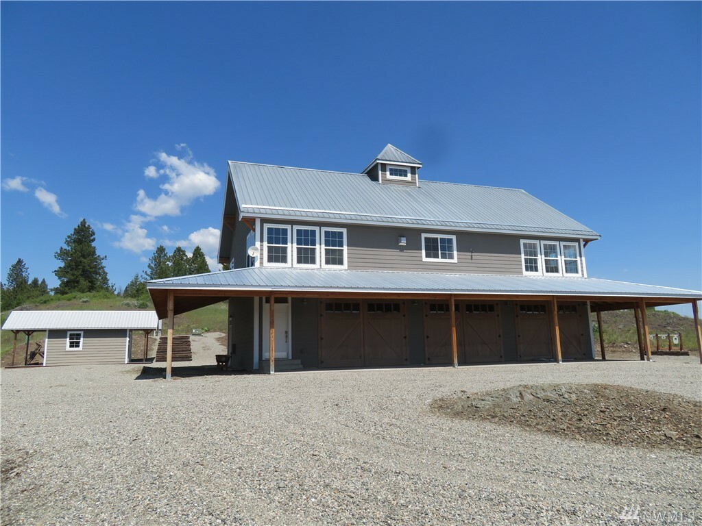 Property Photo:  299 Vulcan Mountain Rd  WA 99118 