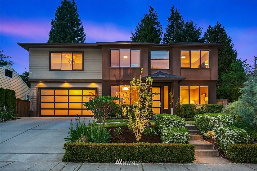 Property Photo:  4530 NE Tulane Place  WA 98105 