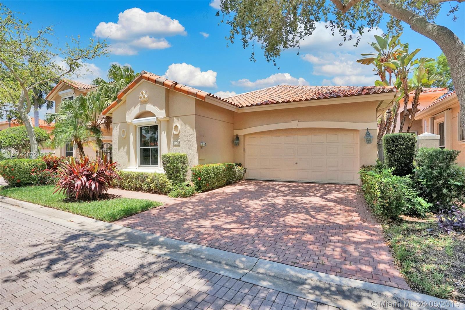 Property Photo:  1596 Breakwater Ter  FL 33019 