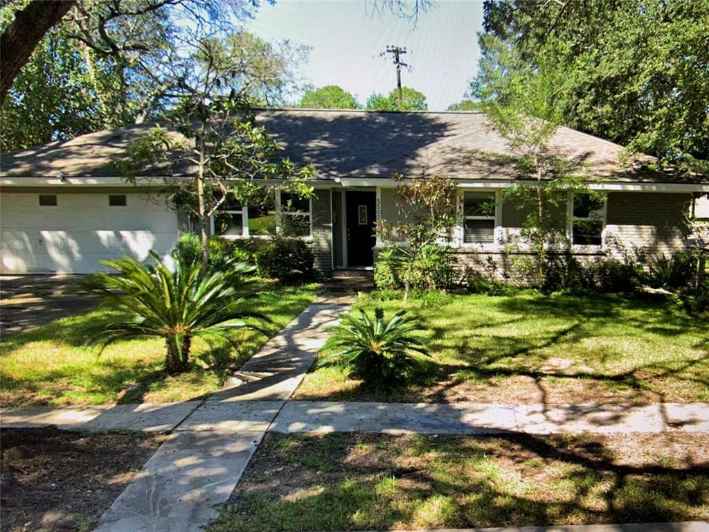 Property Photo: 5502 Dawnridge Drive TX 77035