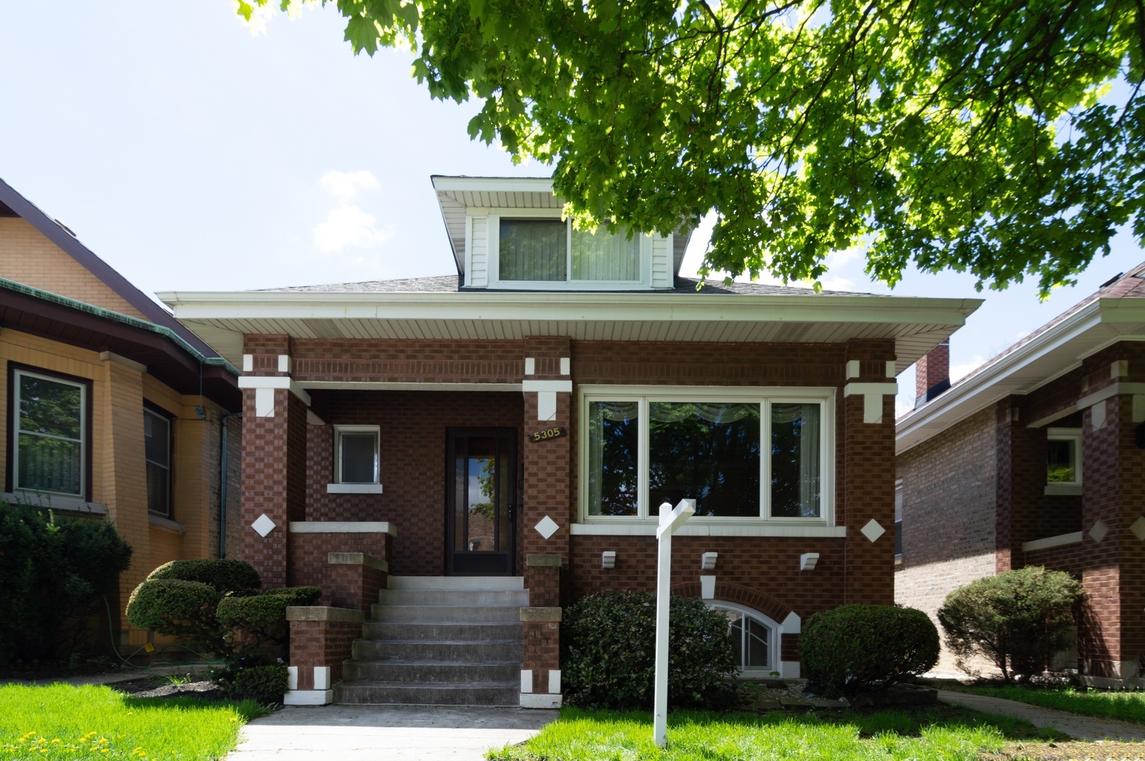 Property Photo:  5305 West Patterson Avenue  IL 60641 